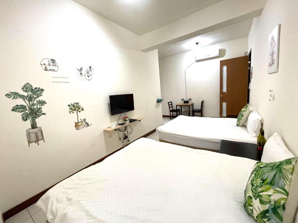 二街窩窩電梯民宿花蓮車站東出口second Street Nest Hostal เมืองฮวาเหลียน ภายนอก รูปภาพ